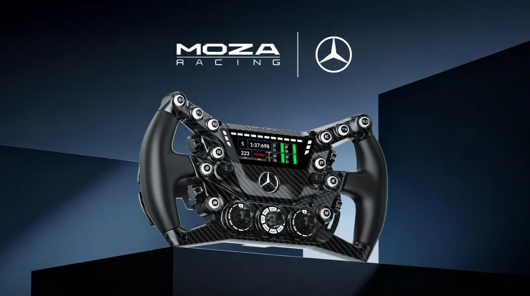 MOZA Racing impressionne à la Gamescom: Mercedes, Porsche, Ford, MotoGP et l'IA débarquent